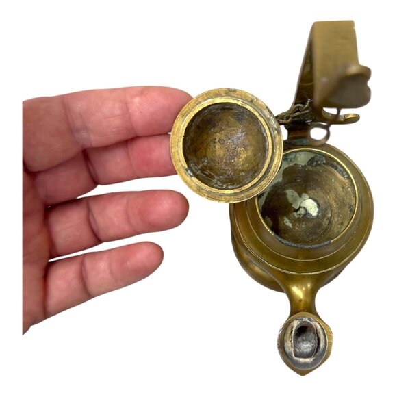 Vintage Brass Betty Oil Lamp Hanging Antique Collectible Miners Nautical Ship 6" - Picture 6 of 10
